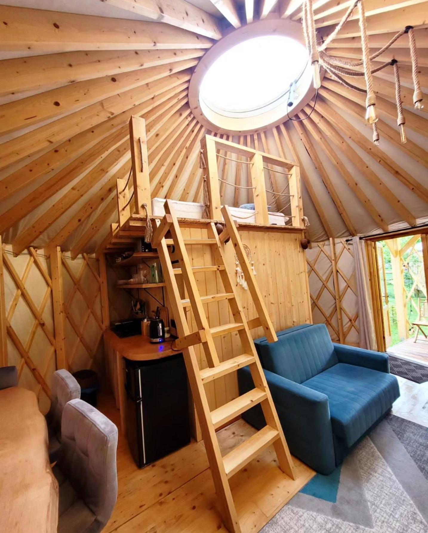 Aloha Glamp - Okragle Domki Przy Rzece - Balia I Sauna - Energylandia Villa Zagornik Room photo